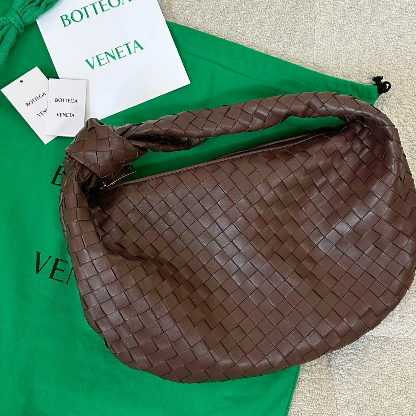 BV SMALL JODIE 48CM CHOCOLATE LAMBSKIN
