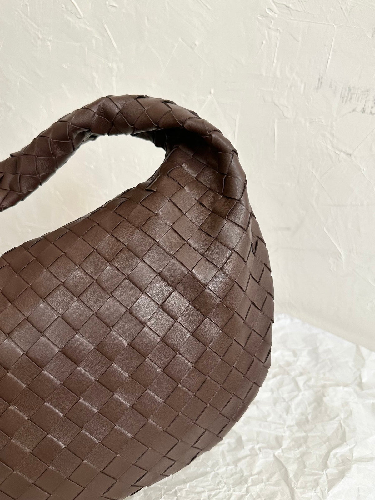 BV SMALL JODIE 48CM CHOCOLATE LAMBSKIN