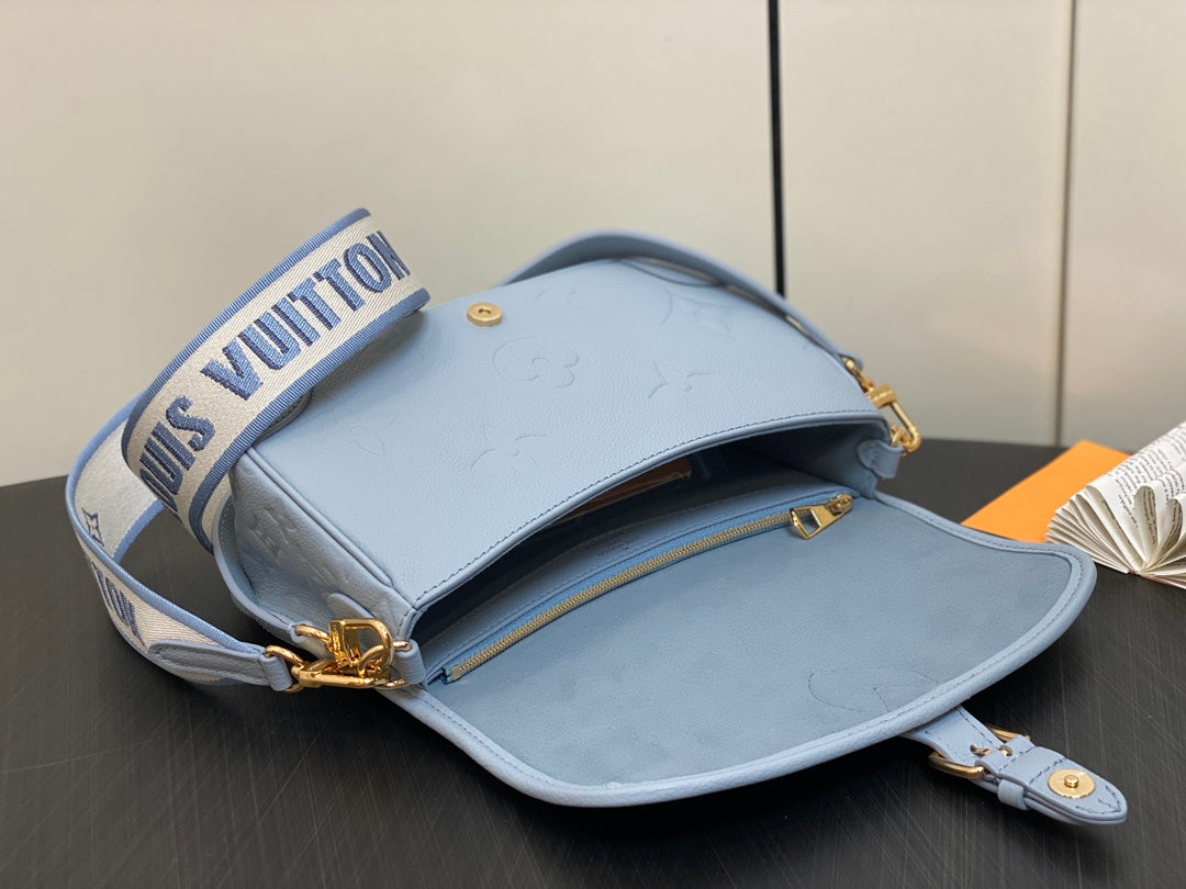 diane 24 light blue monogram empreinte leather