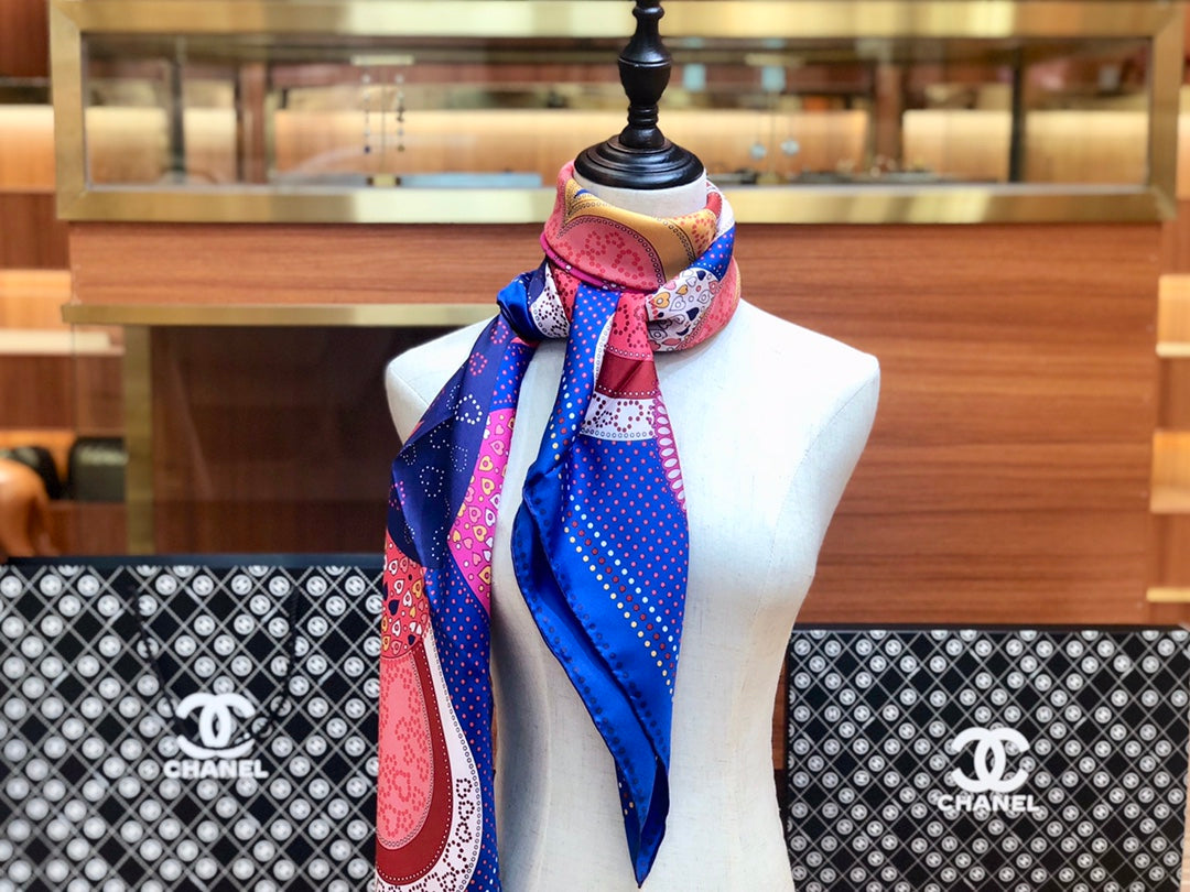 CC Square Scarf 140 CM In Colorful Silk Twill 288632