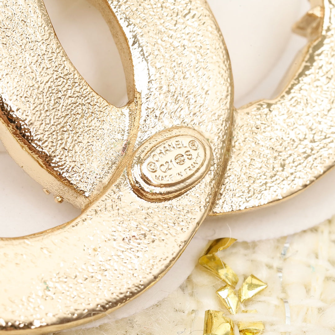CC Brooch 158815