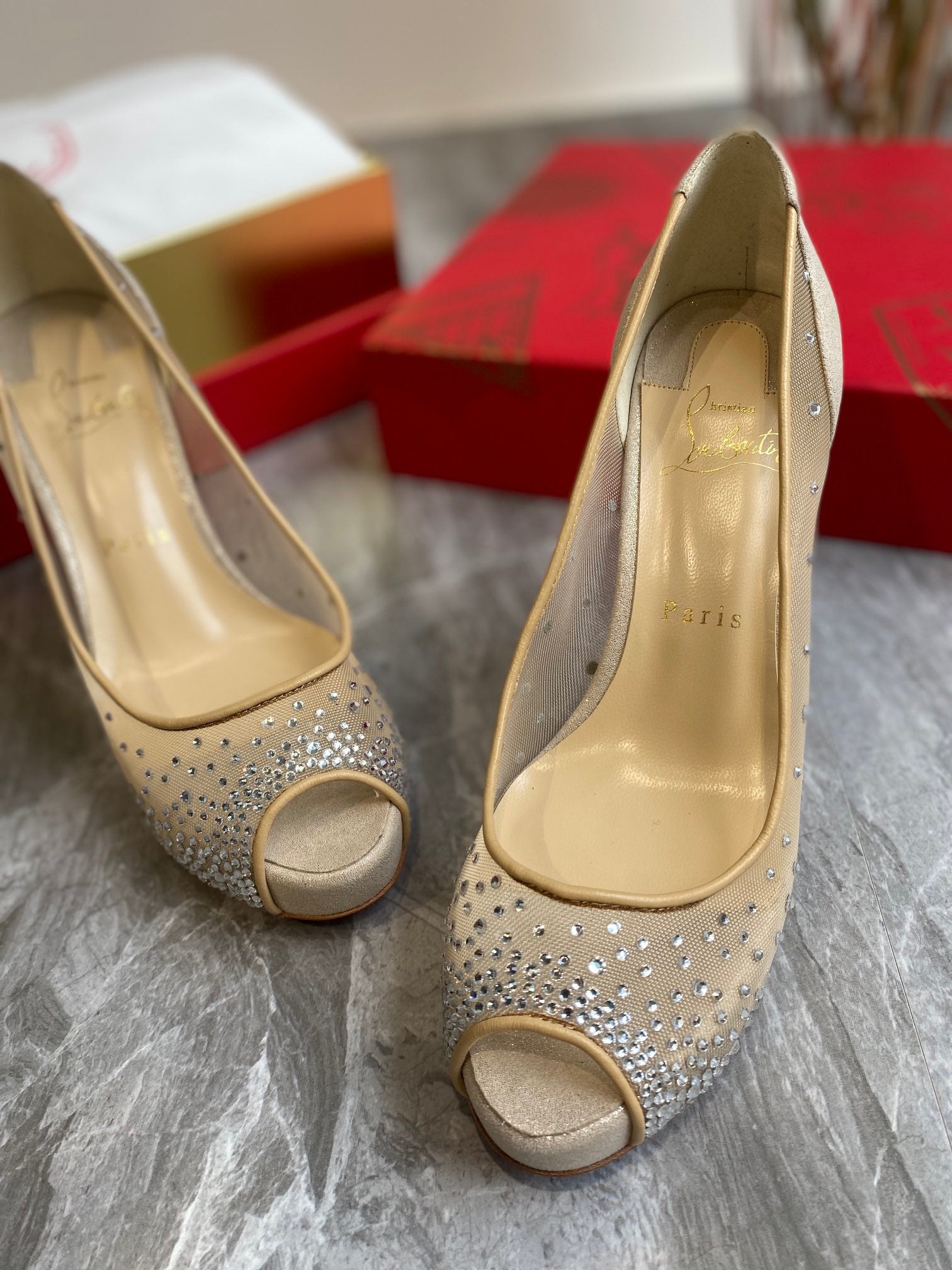 CL Very Strass Peep Toe Pumps 120mm Mesh and Leather Gold