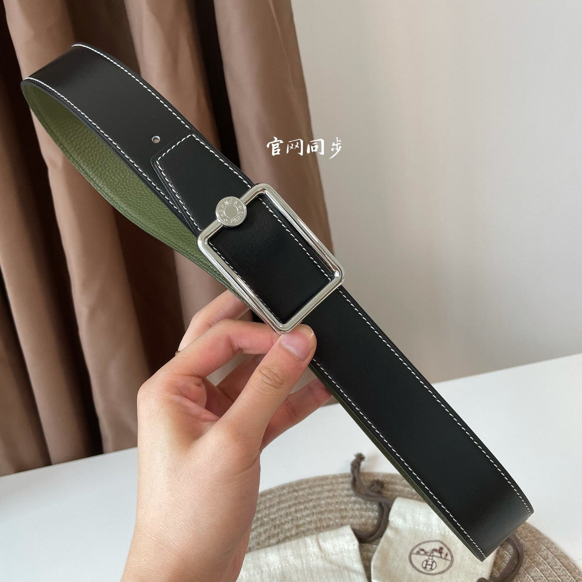 OSCAR BELT BUCKLE & REVERSIBLE OLIVE GREEN AND BLACK LEATHER STRAP 38MM SILVER HARDWARE