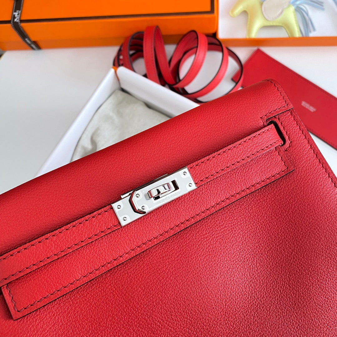 Kelly Danse II 22cm Red Evercolor Leather Shw