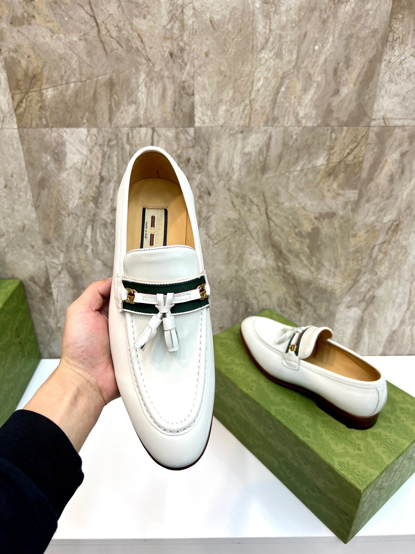 GG Men's Tassel Loafer White Cowhide 548746