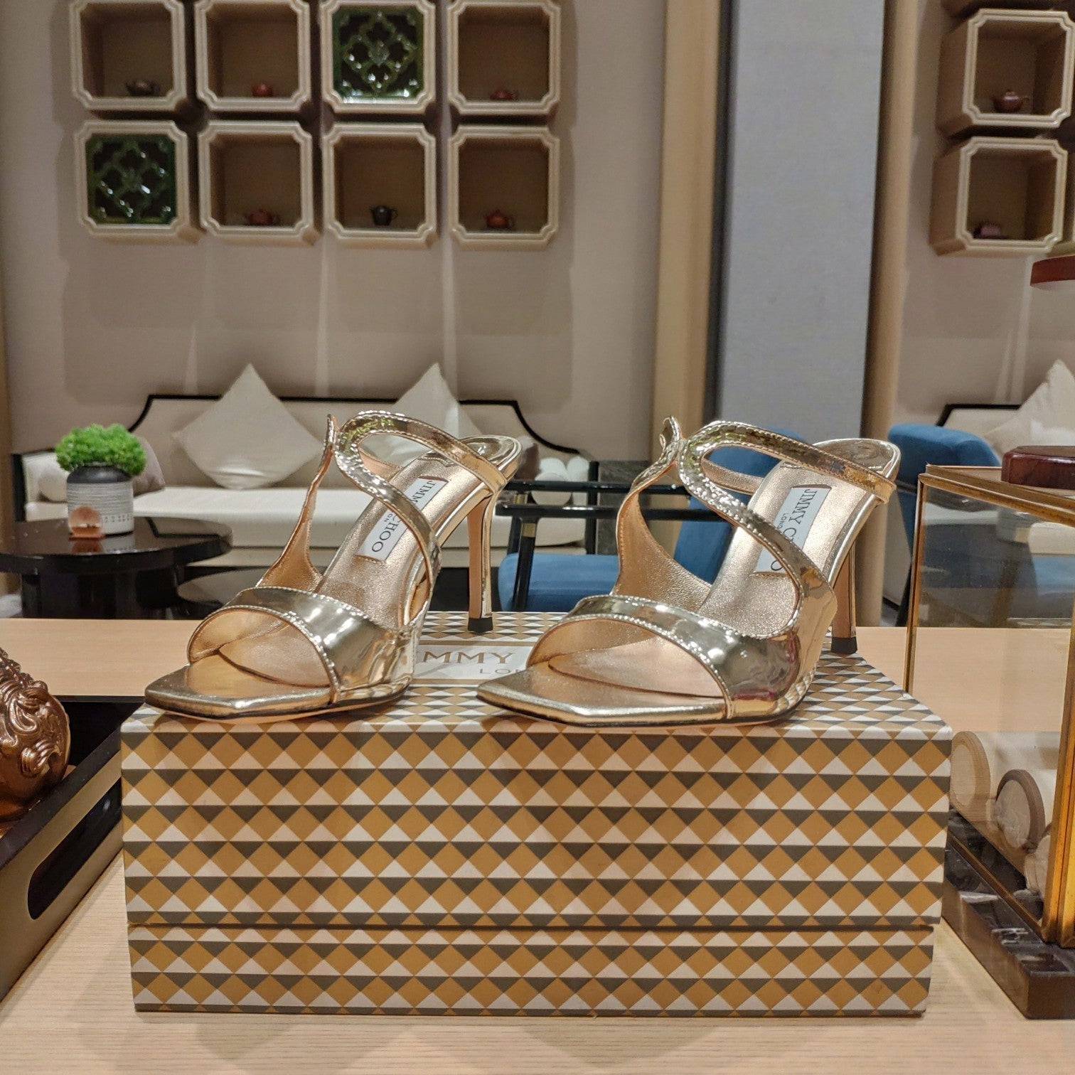 Jimmy 25 Anise 85 Silver Patent Leather 240074