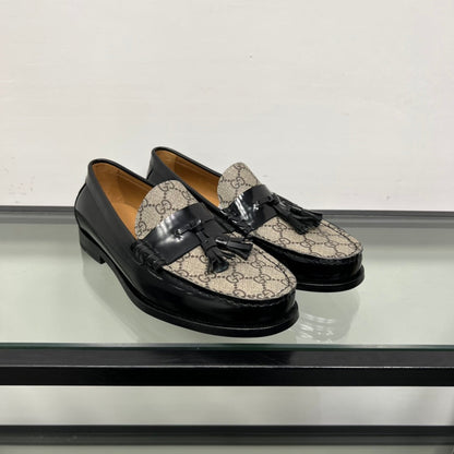 GG Men's Tassel Loafer Black Brown Patent Leather 559052