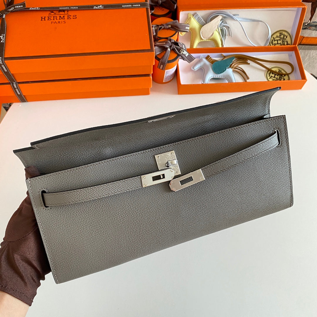 HM Kelly Cut 31 Fossil Gray Epsom Leather Silver Hardware 229053