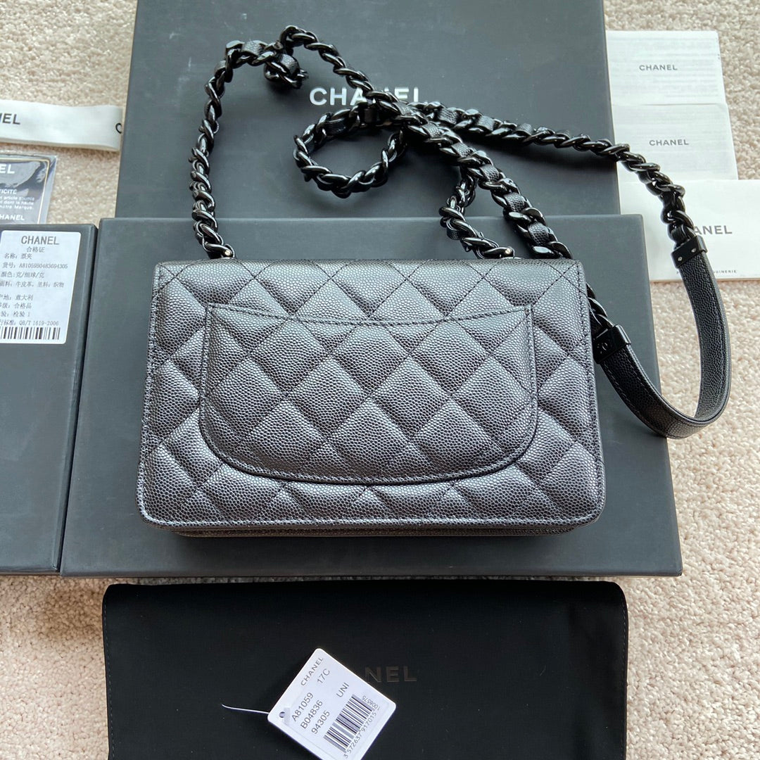CC Classic Woc 20cm All Black Grained Calfskin