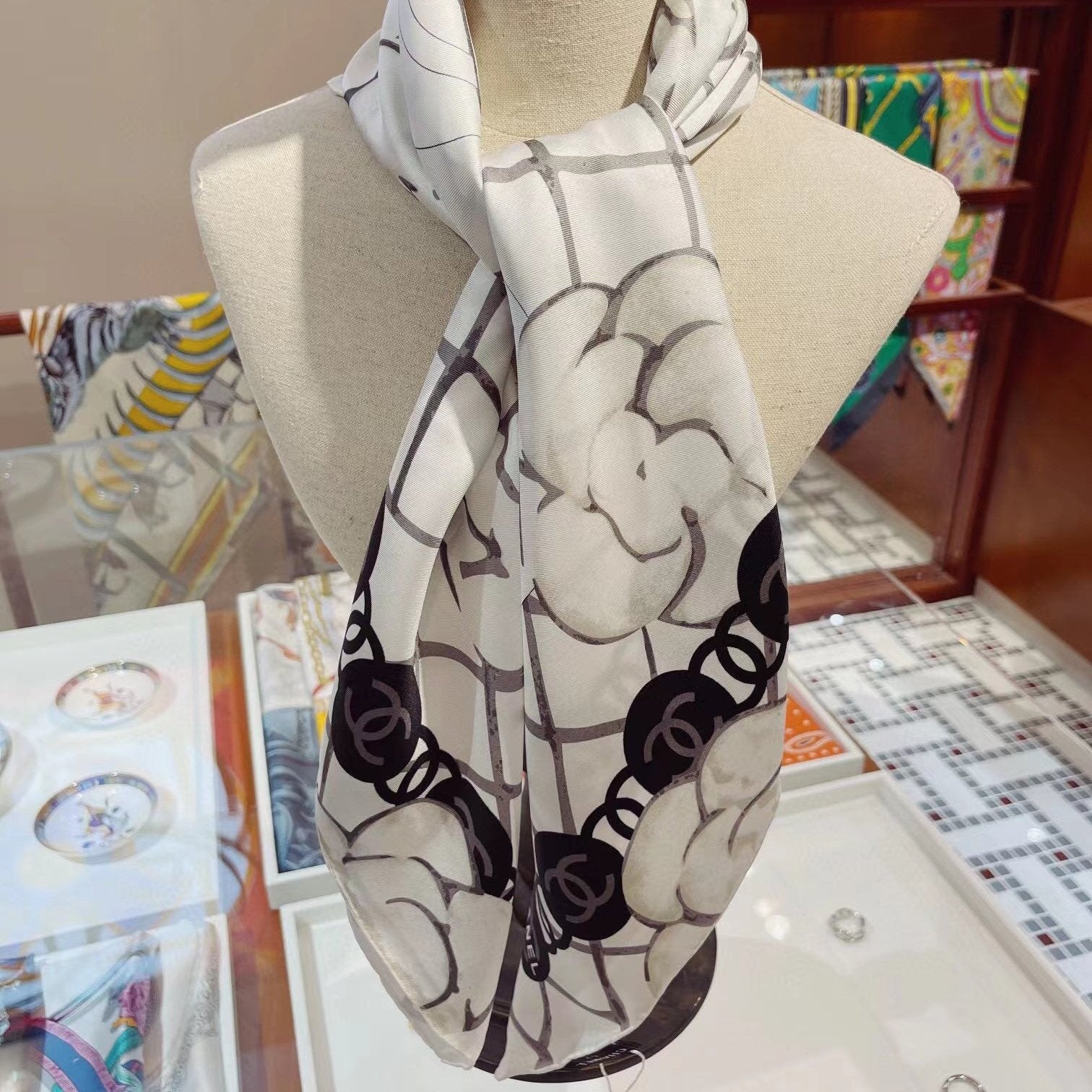 CC Square Scarf 90 CM In White Mix Black Camellia Print Silk Twill 288688