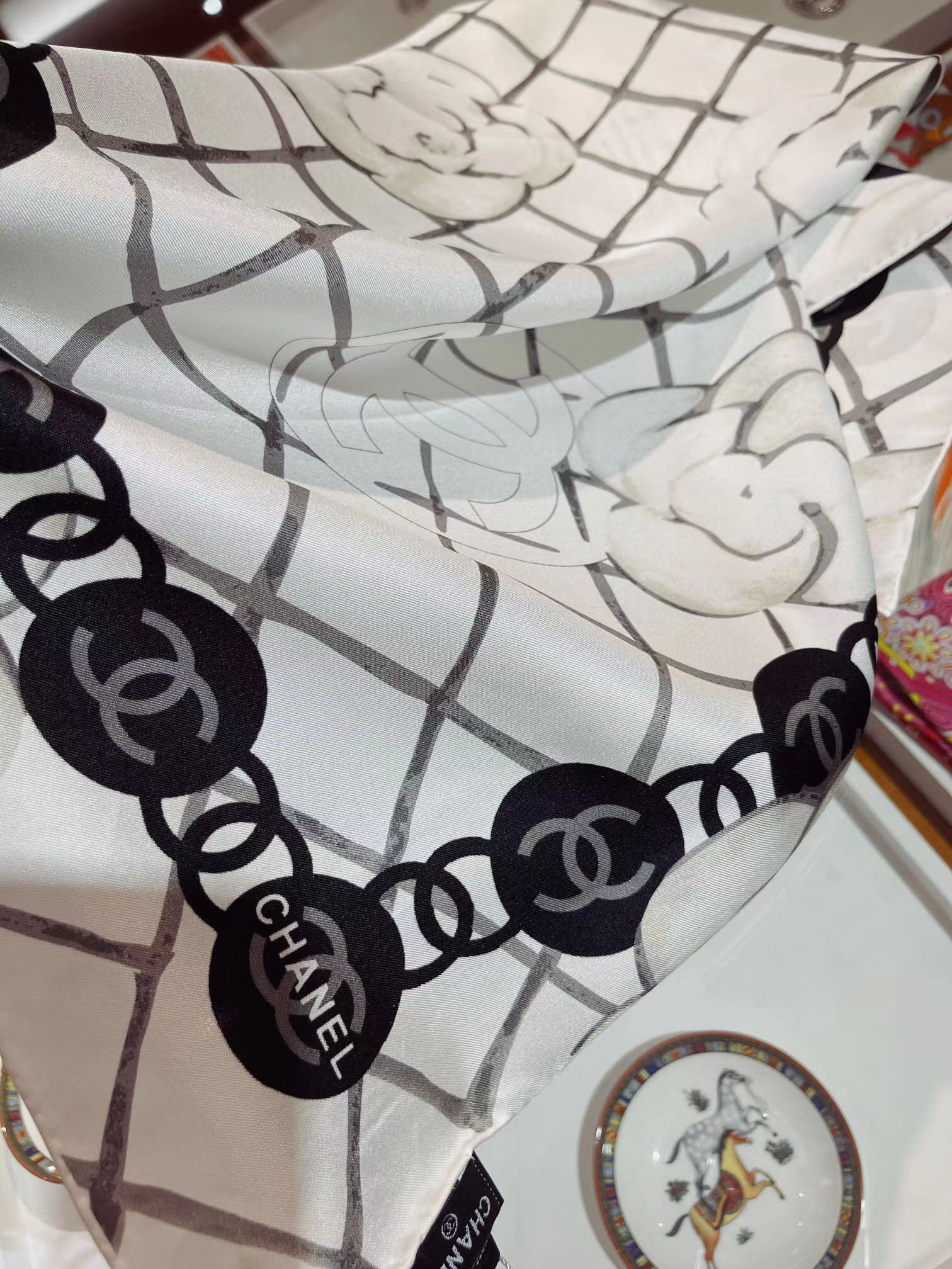 CC Square Scarf 90 CM In White Mix Black Camellia Print Silk Twill 288688