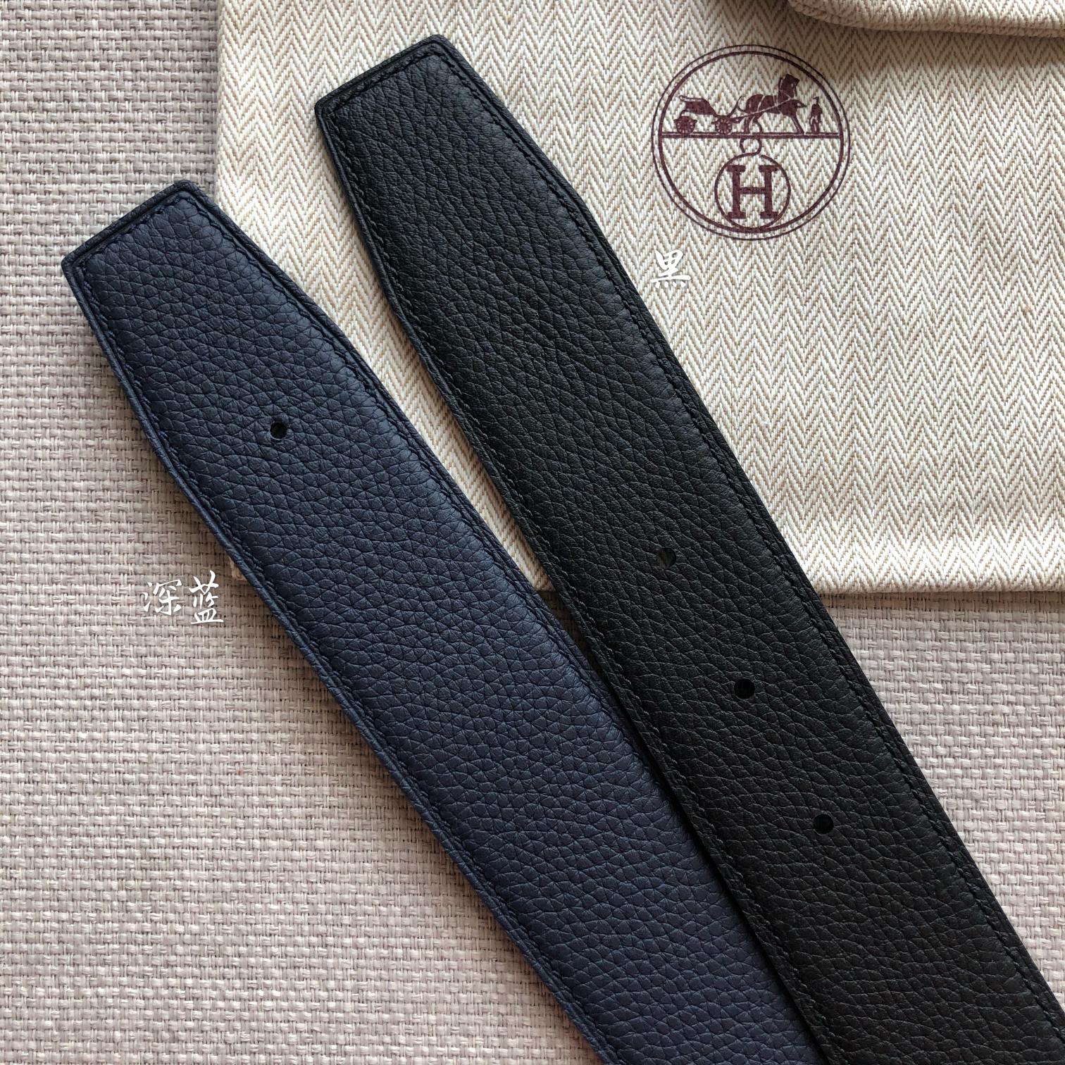 HM BELT BUCKLE & REVERSIBLE BLACK LEATHER STRAP 38MM GOLD HARDWARE