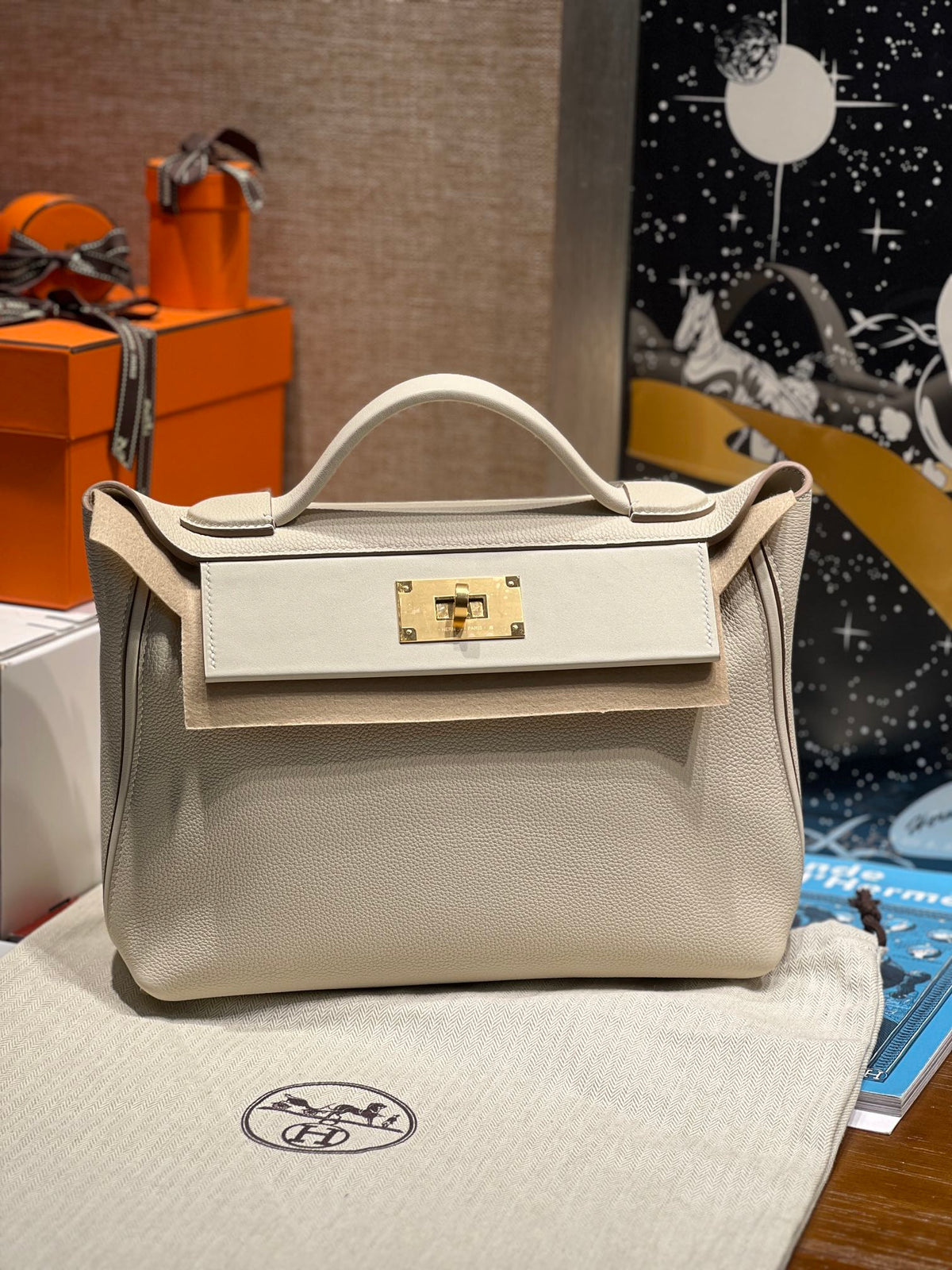 HM 24/24 Bag Milkshake White Leather Gold Hardware
