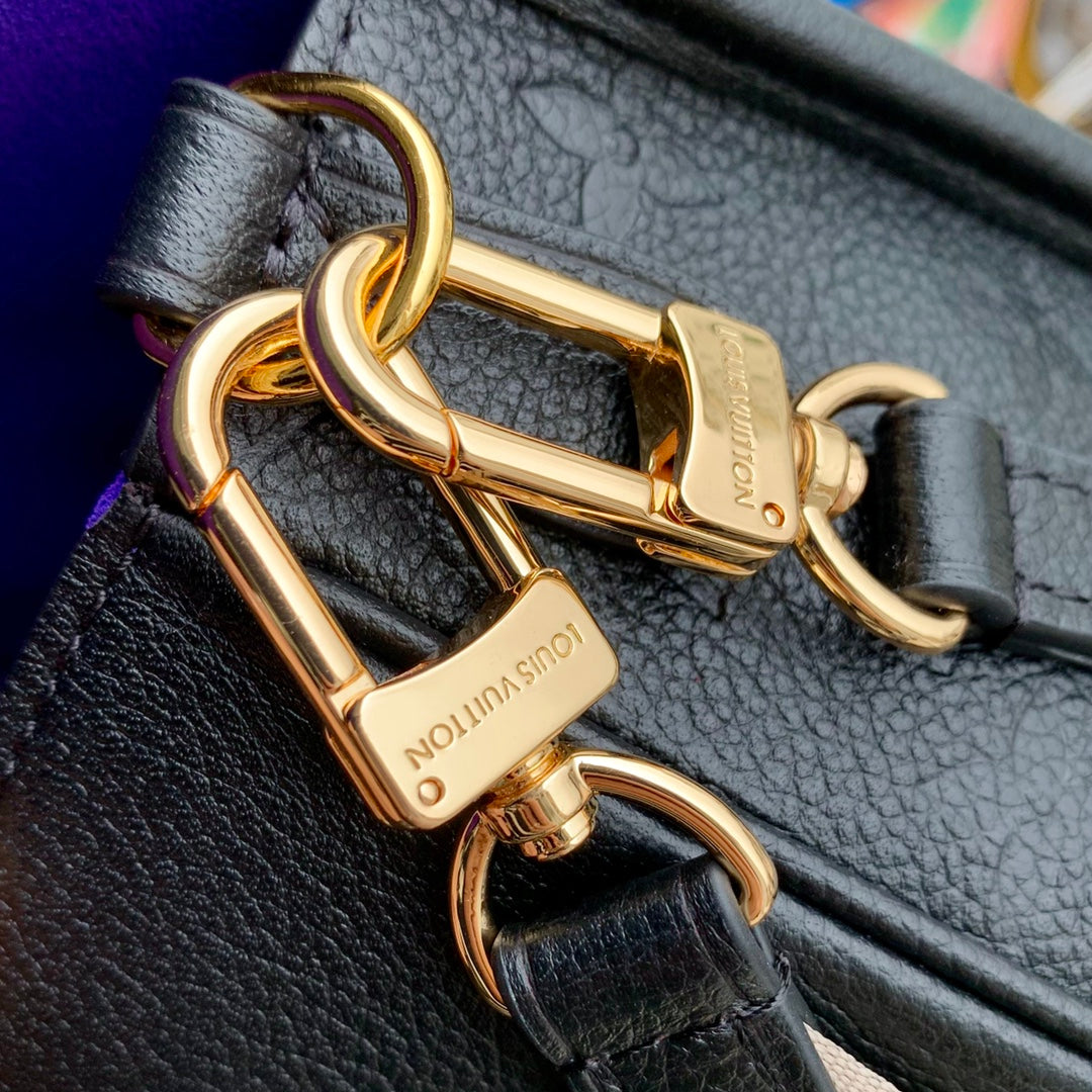 diane 24 black monogram empreinte leather