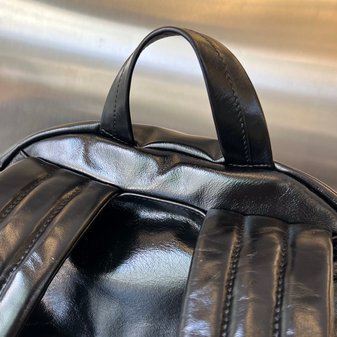 MEDIUM ARCHETYPE 46 BLACK LAMBSKIN BACKPACK