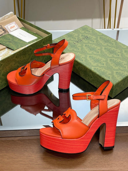 GG 120 INTERLOCKING G SANDAL ORANGE CALFSKIN