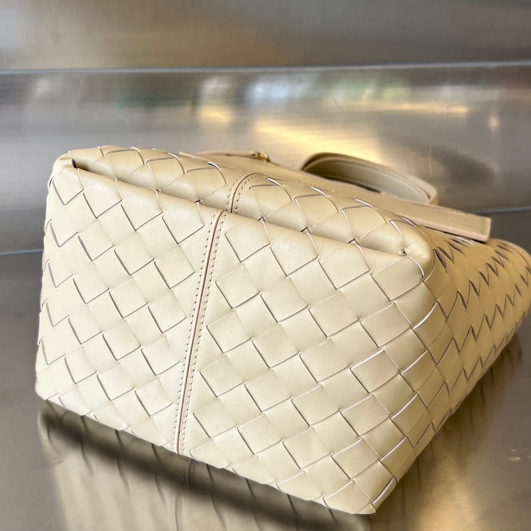 FLIP FLAP 23 BAG IN BEIGE LAMBSKIN