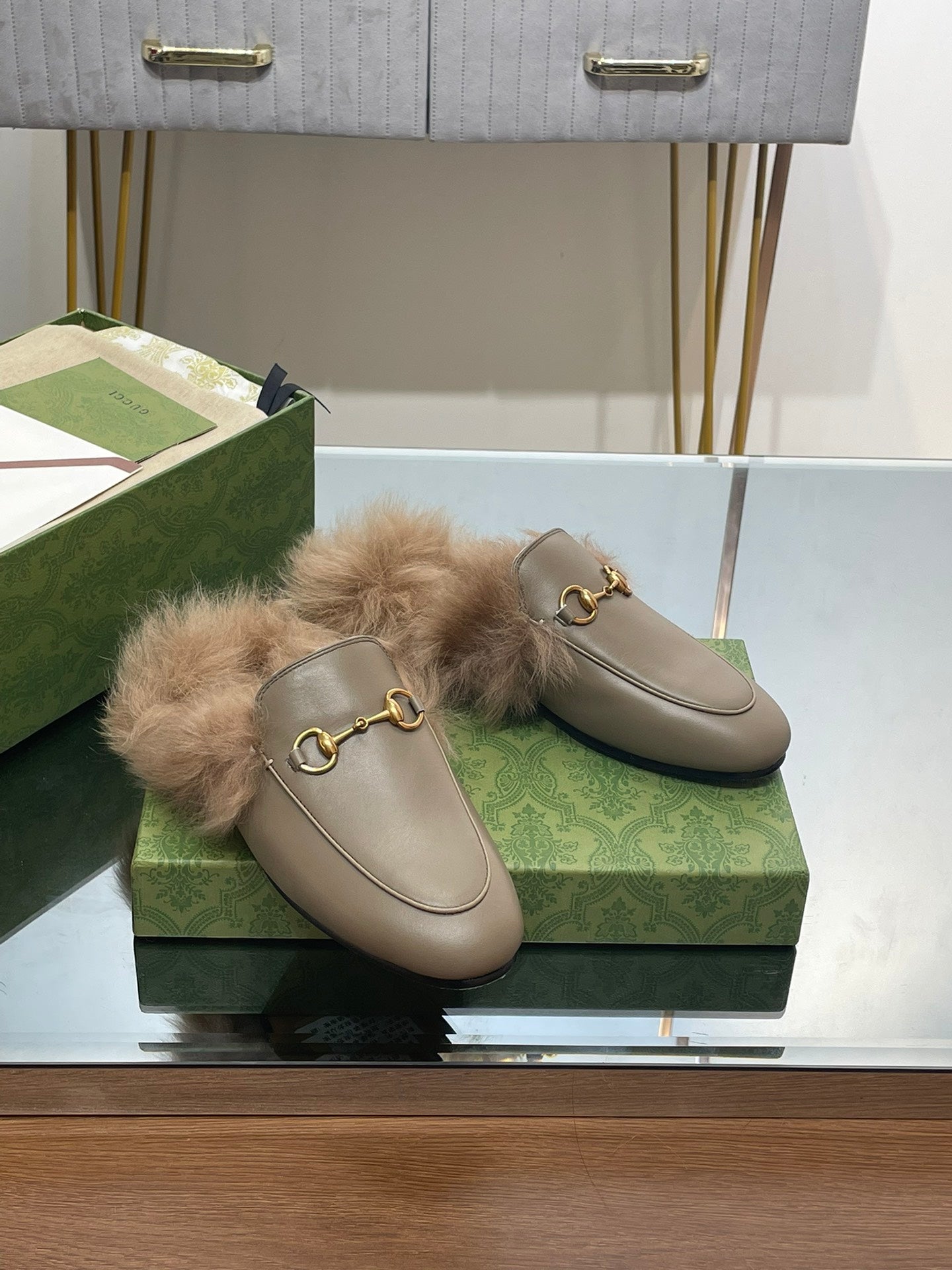 HORSEBIT MULE IN PEANUT BROWN CALFSKIN AND LAMB WOOL LINING