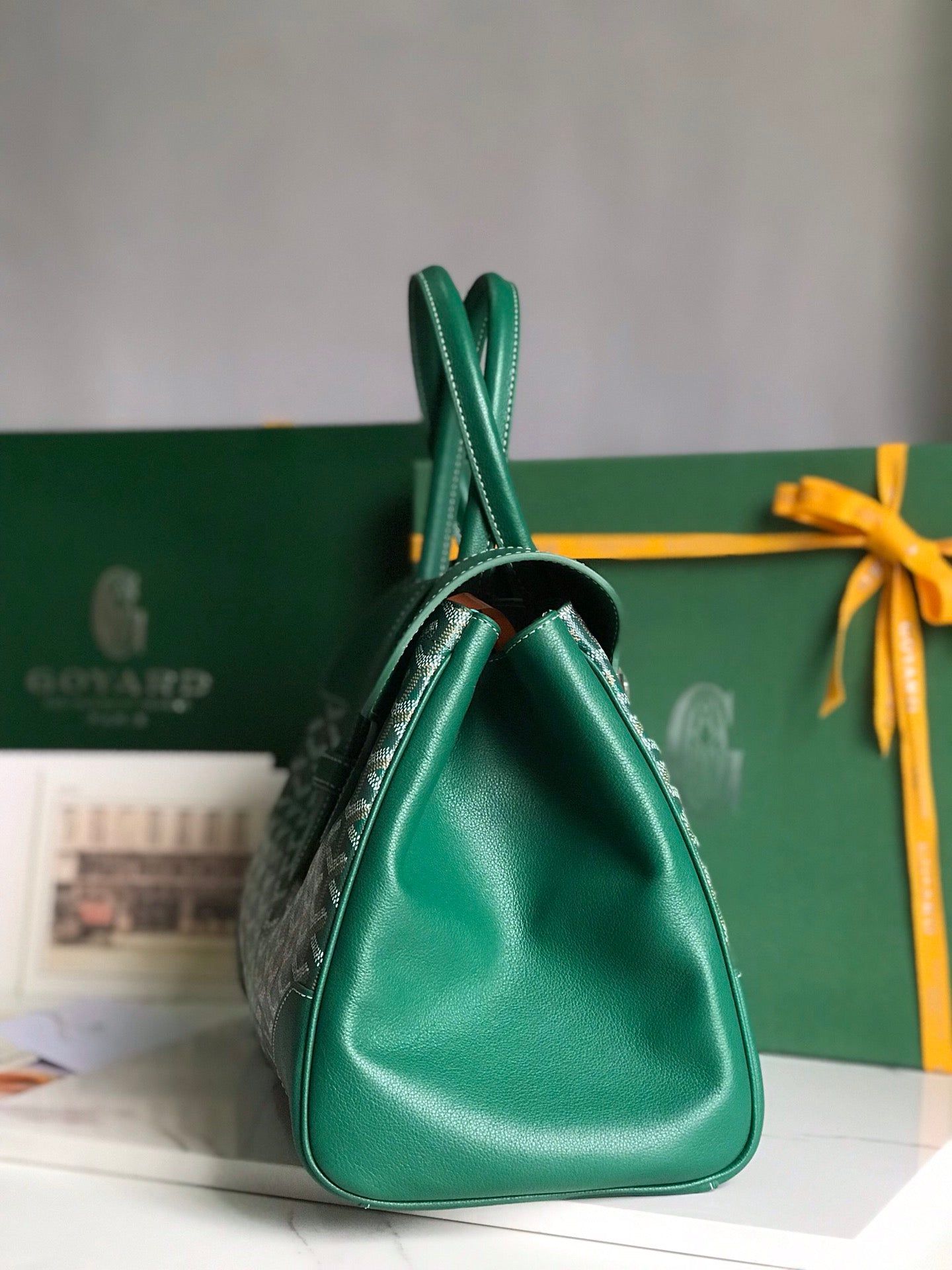 SAIGON SOUPLE BAG 34 IN GREEN GOYARDINE CANVAS AND CALFSKIN