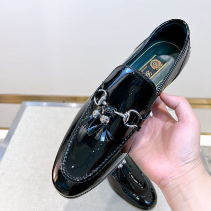 GG Men's Tassel Loafer Black Patent Leather 361345