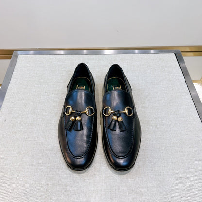 GG Men's Tassel Loafer Black Calfskin 361354