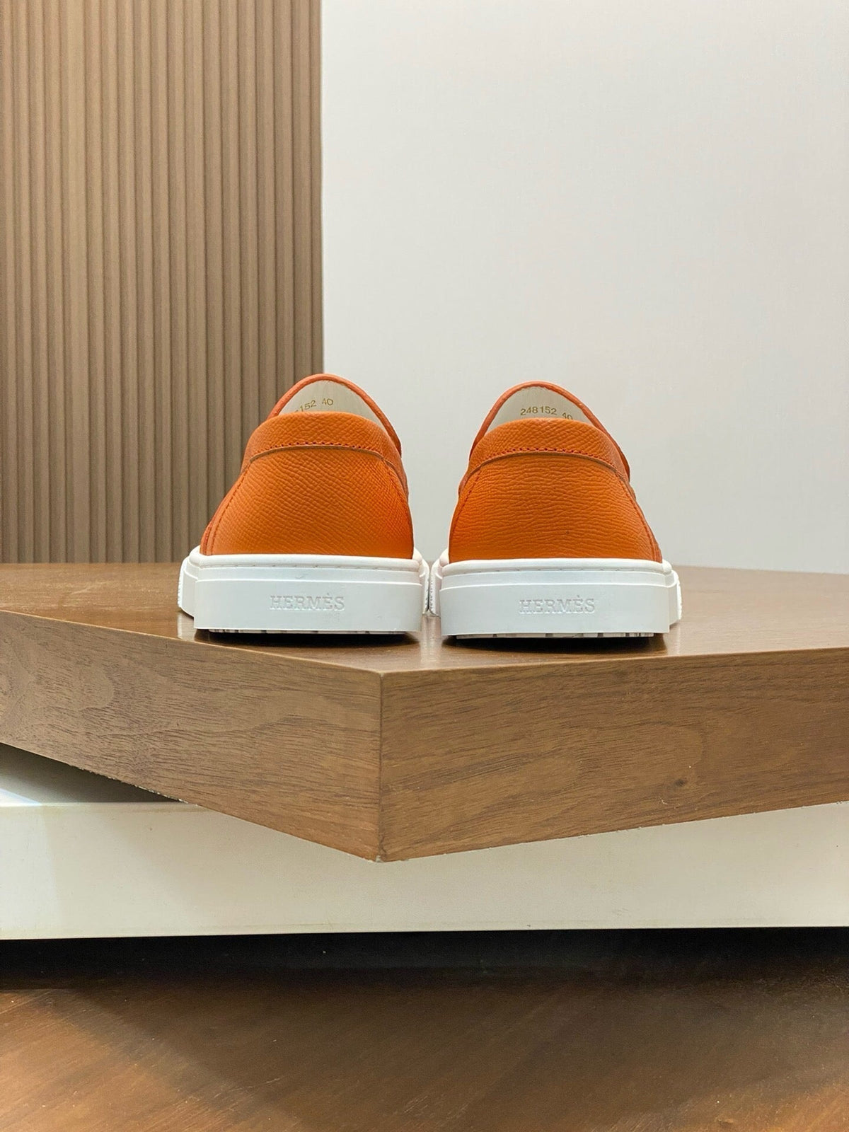 HM GAME SLIP-ON SNEAKER TIGER CALFSKIN