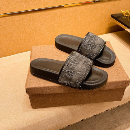 GG Men's Slide Black Calfskin 709745
