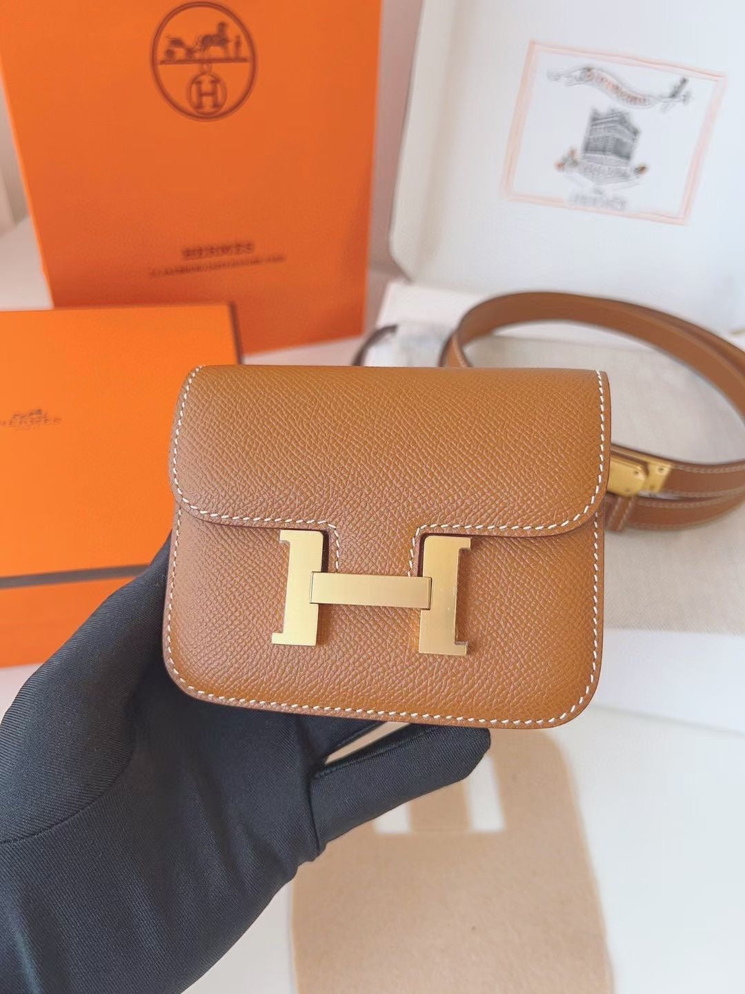 hm kelly belt 18mm with constance slim brown epsom gold hardware