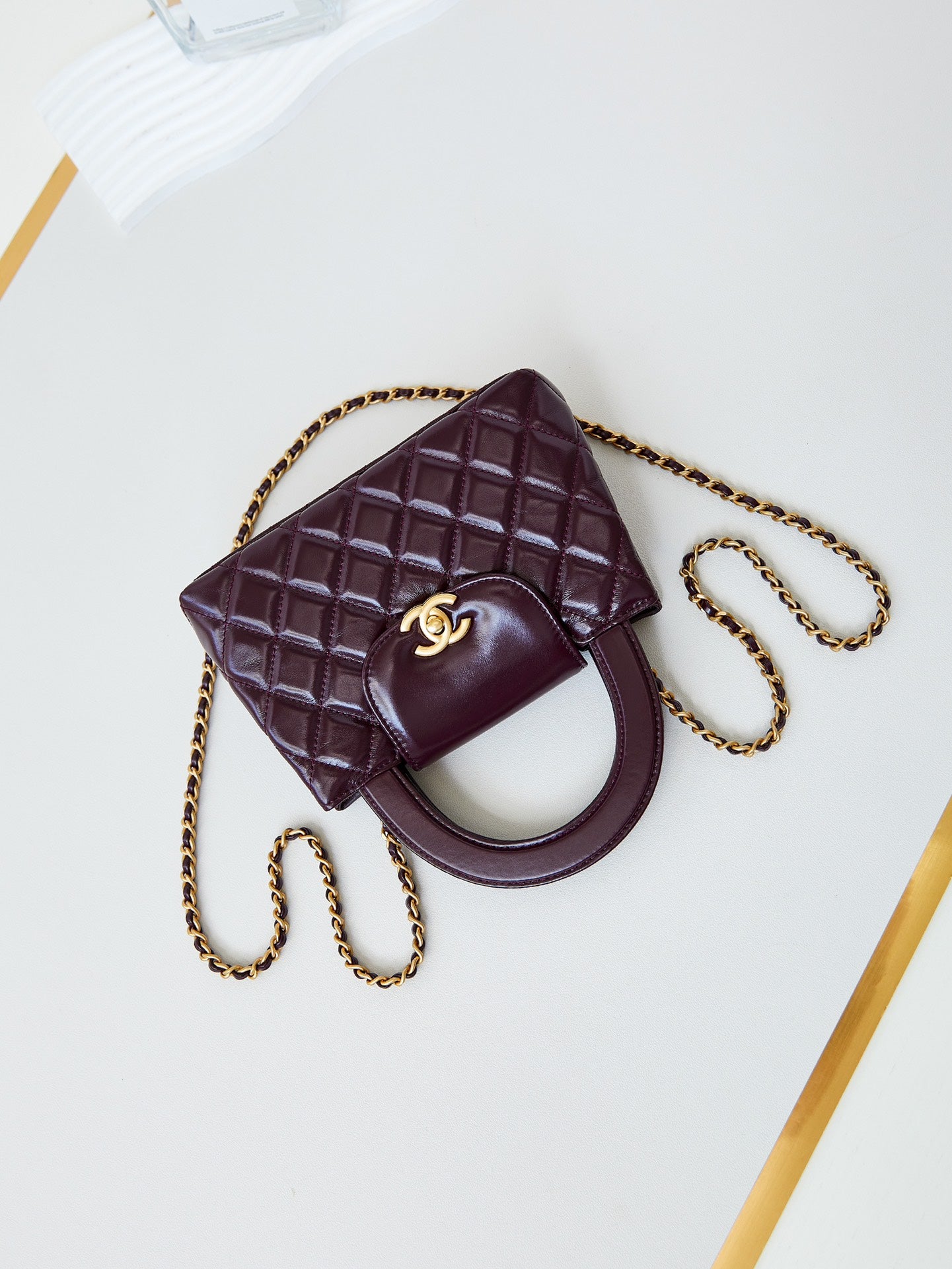 cc 24a nano 19cm kelly shopper bag cherry red lambskin