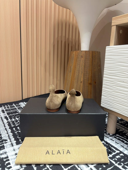 Alaila Ballerina Flats Coeur In Moss Brown Suede 933073