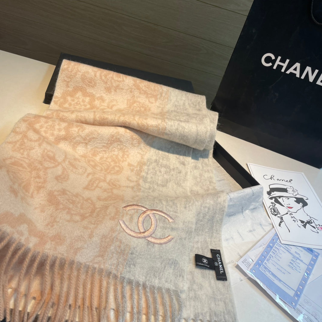 CC Scarf 180 CM In Light Beige Mix Light Grey Cashmere 408592