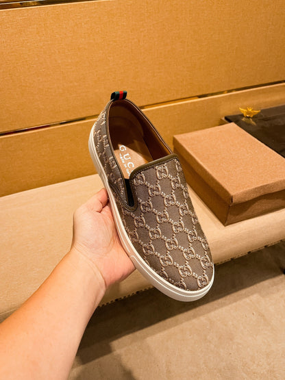 GG Men's Slip on Loafer Brown Fabric 477012
