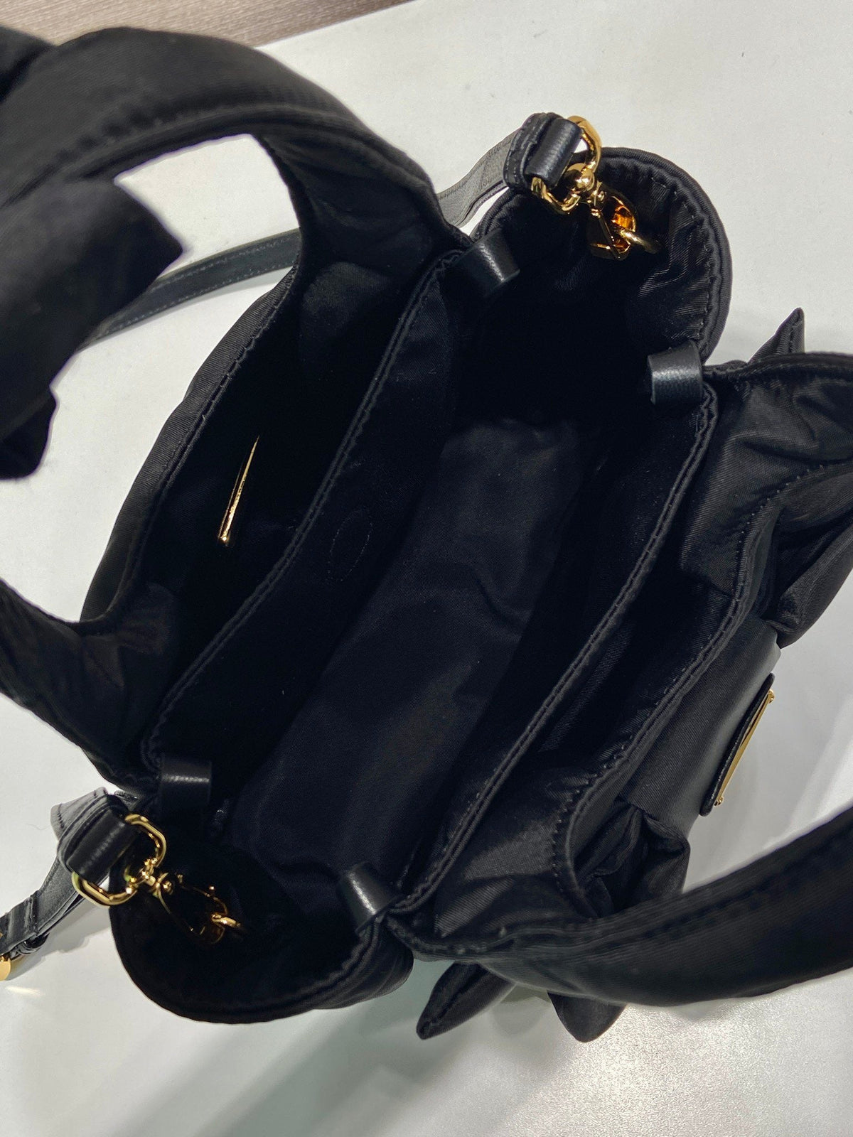 MINI BOW TOTE BAG 18 IN BLACK PADDED NYLON FABRIC