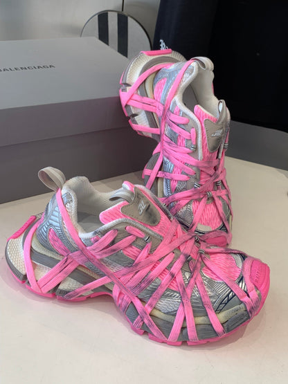 3XL EXTREME LACE SNEAKER SILVER AND PINK