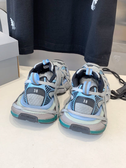 3XL EXTREME LACE SNEAKER GRAY AND LIGHT BLUE