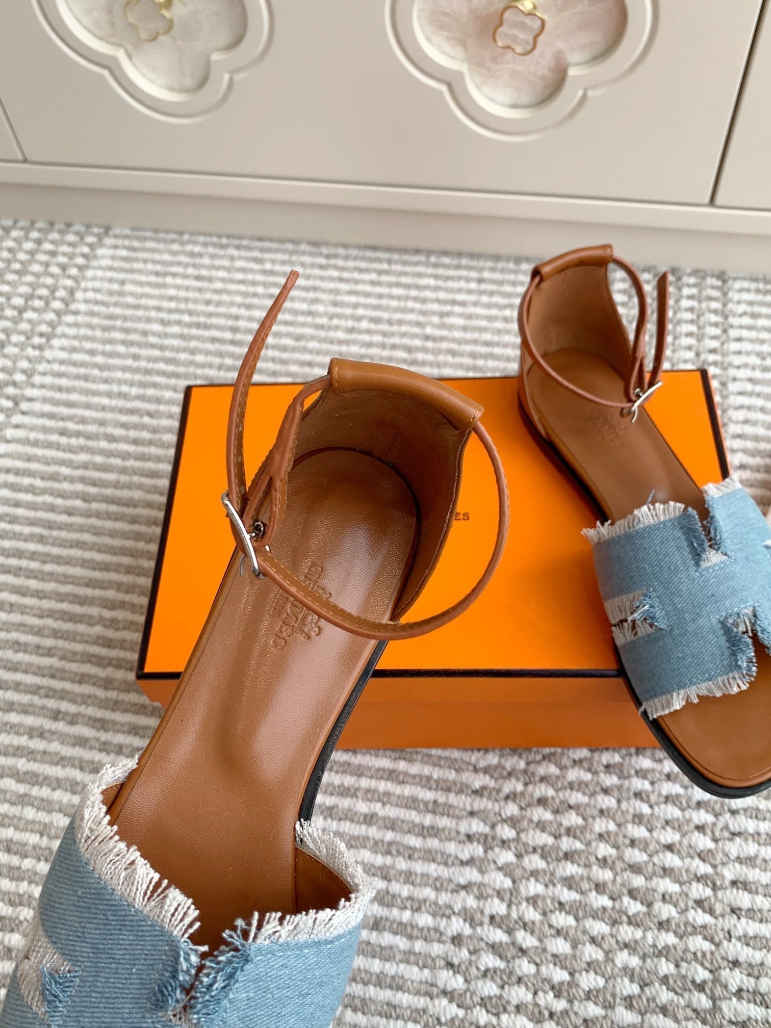 HM Santorini Sandal Light Blue Cowhide  291388