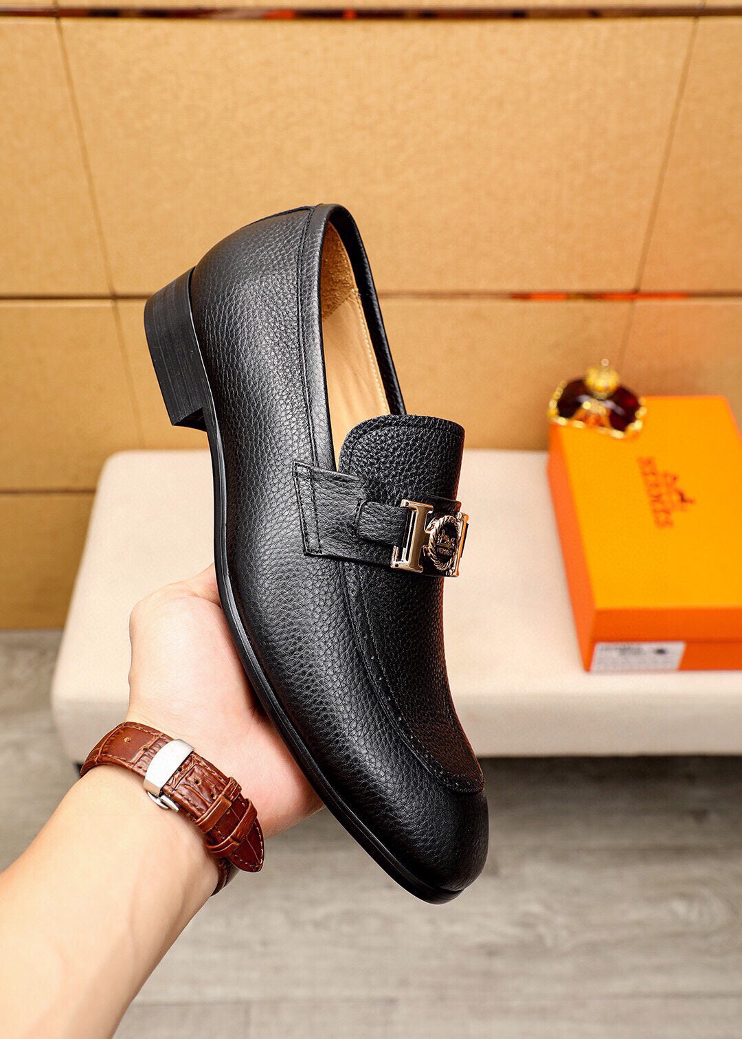 HM Men's Loafer Black Cowhide 616500