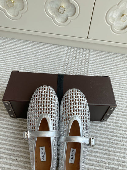Alaia Women's Ballet Flat Silver Lambskin 291051