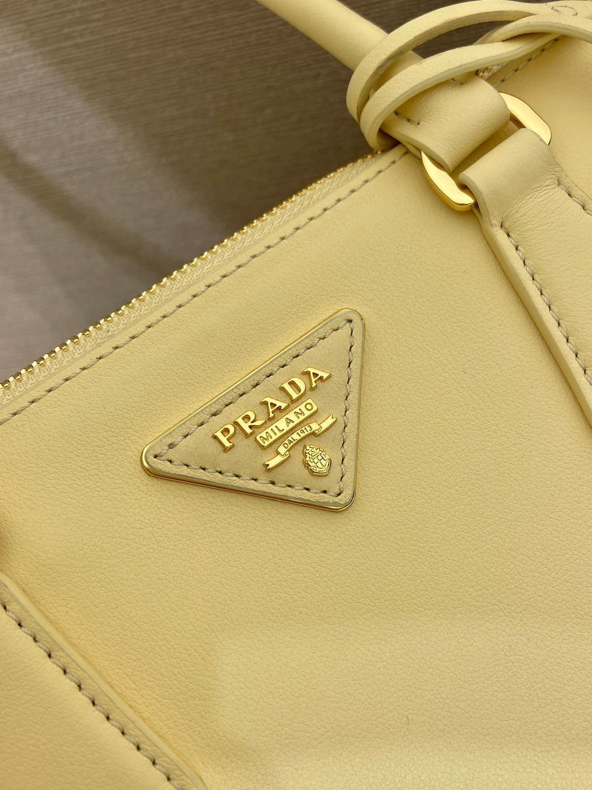 PRA New killer bag light beige calfskin 340514