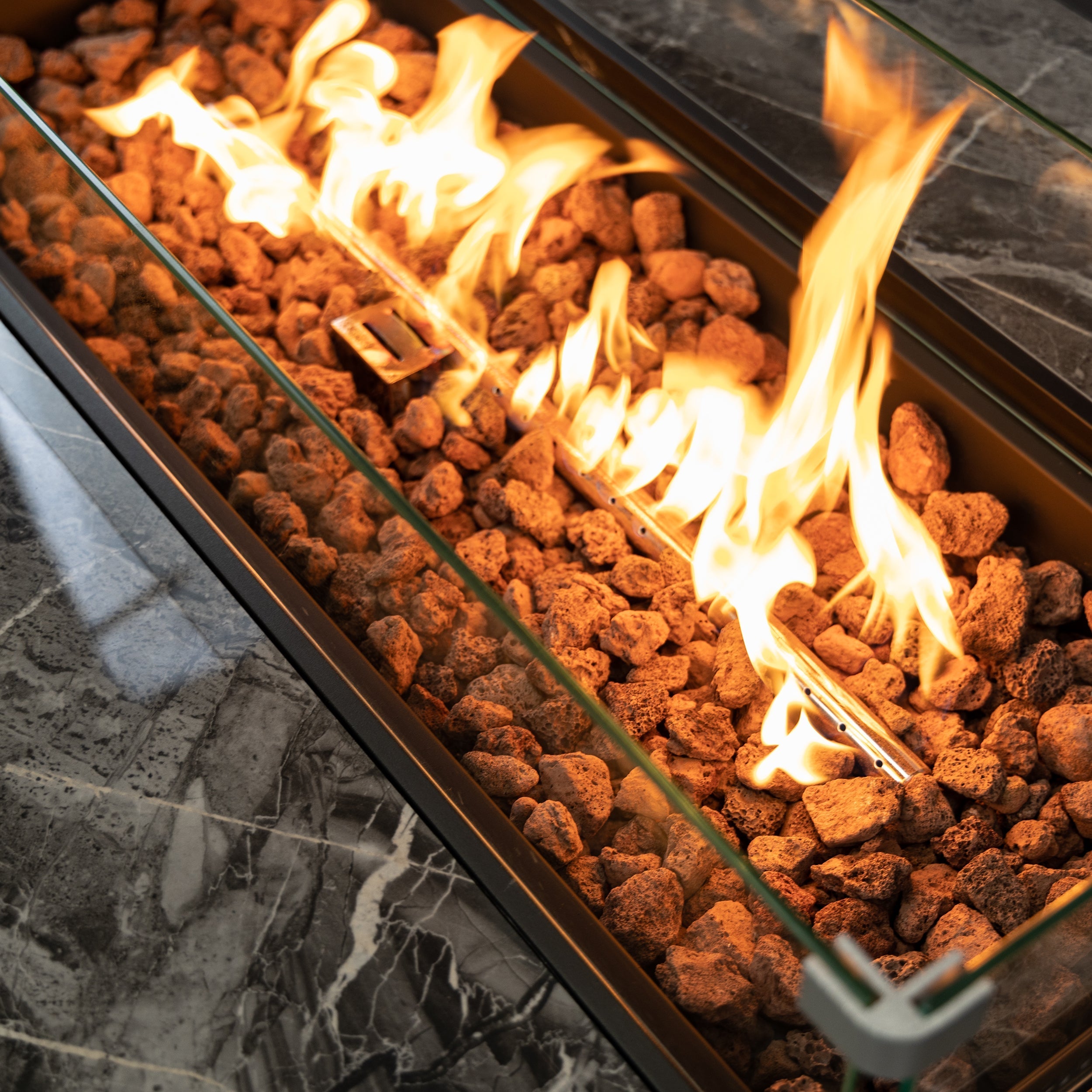 DekoLiving COB10002 Wicker Gas Outdoor Firepit