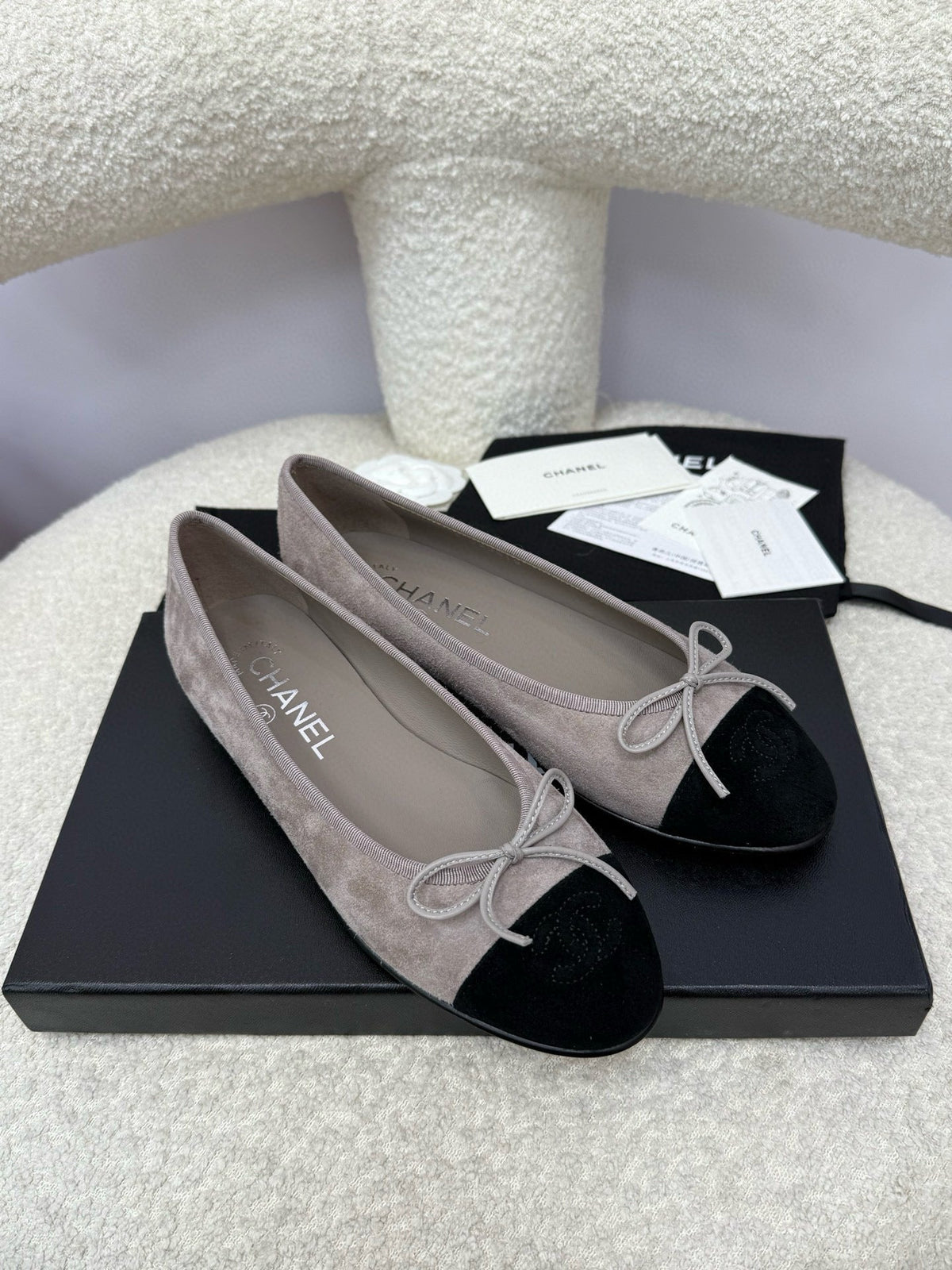 CC 25A Ballet Flat Dark Grey Black Suede