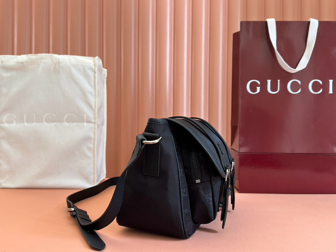 Gucci Shoulder Bag Black Nylon Cowhide 510335