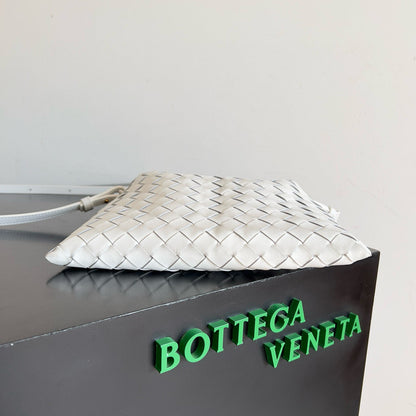 BV Mini Hop White Calfskin