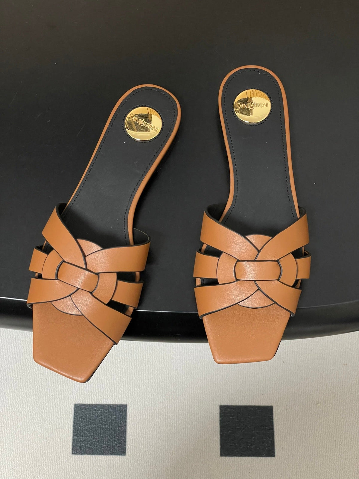 YSL 26ss Melody Stiletto Flat Slippers Calfskin