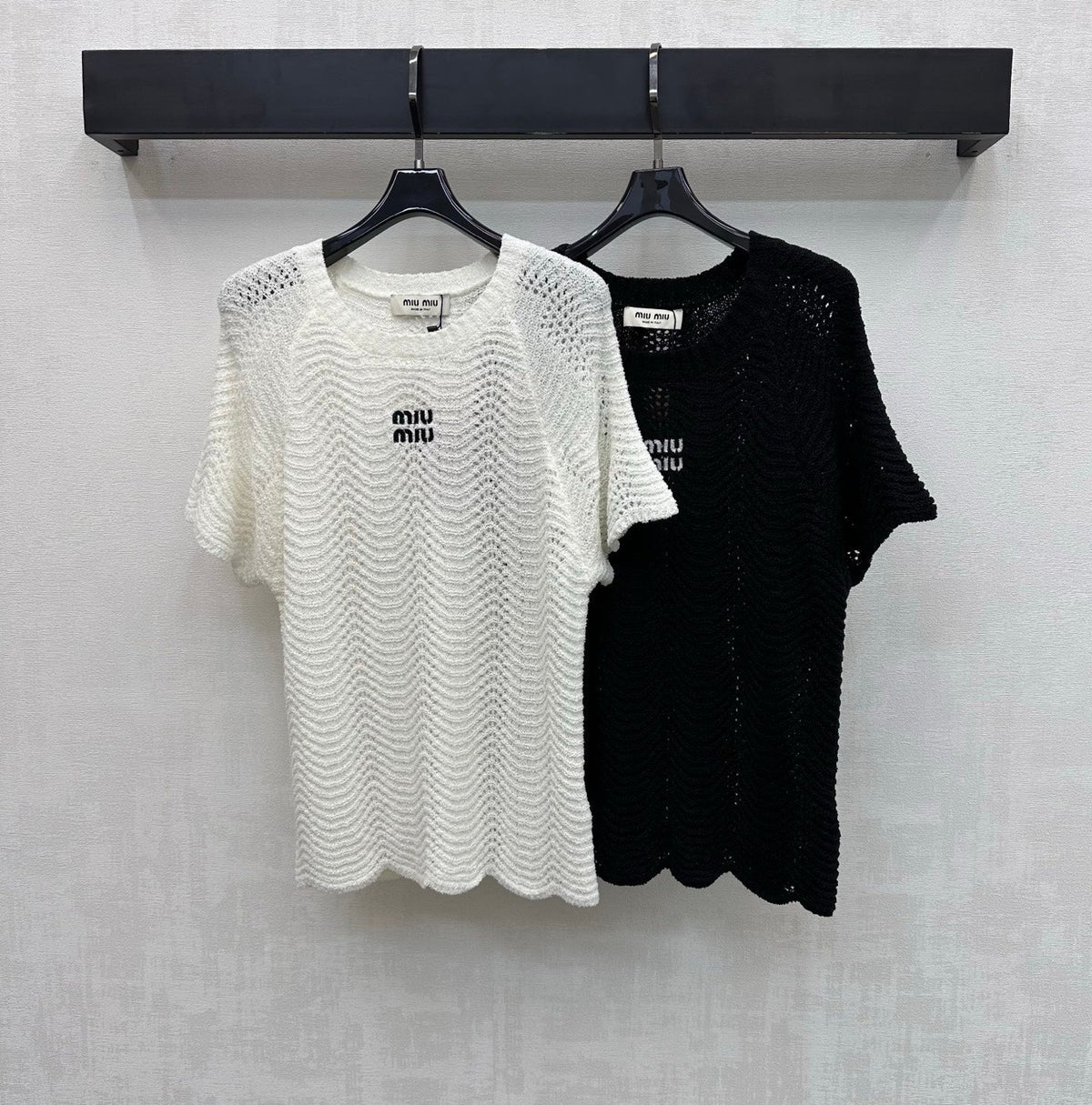 Miu Miu 2026 Wavy Pattern Short-Sleeve Knitwear Black and White Wool