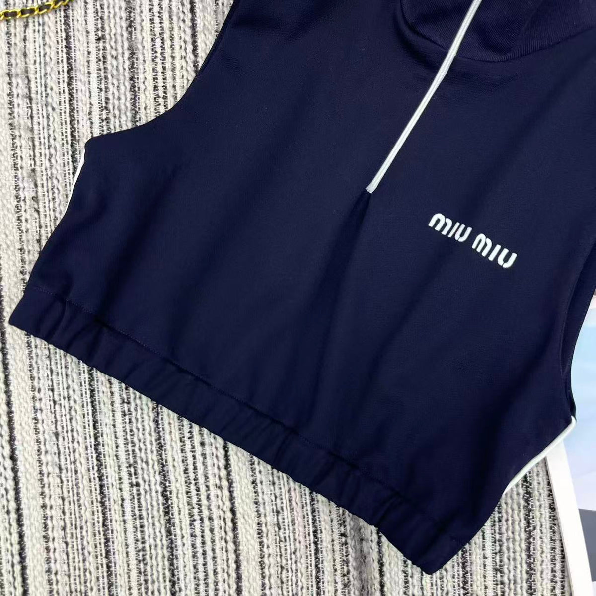 Miu Miu 2026 Short-sleeved Sweatshirt and Waist Pants Set Polyester
