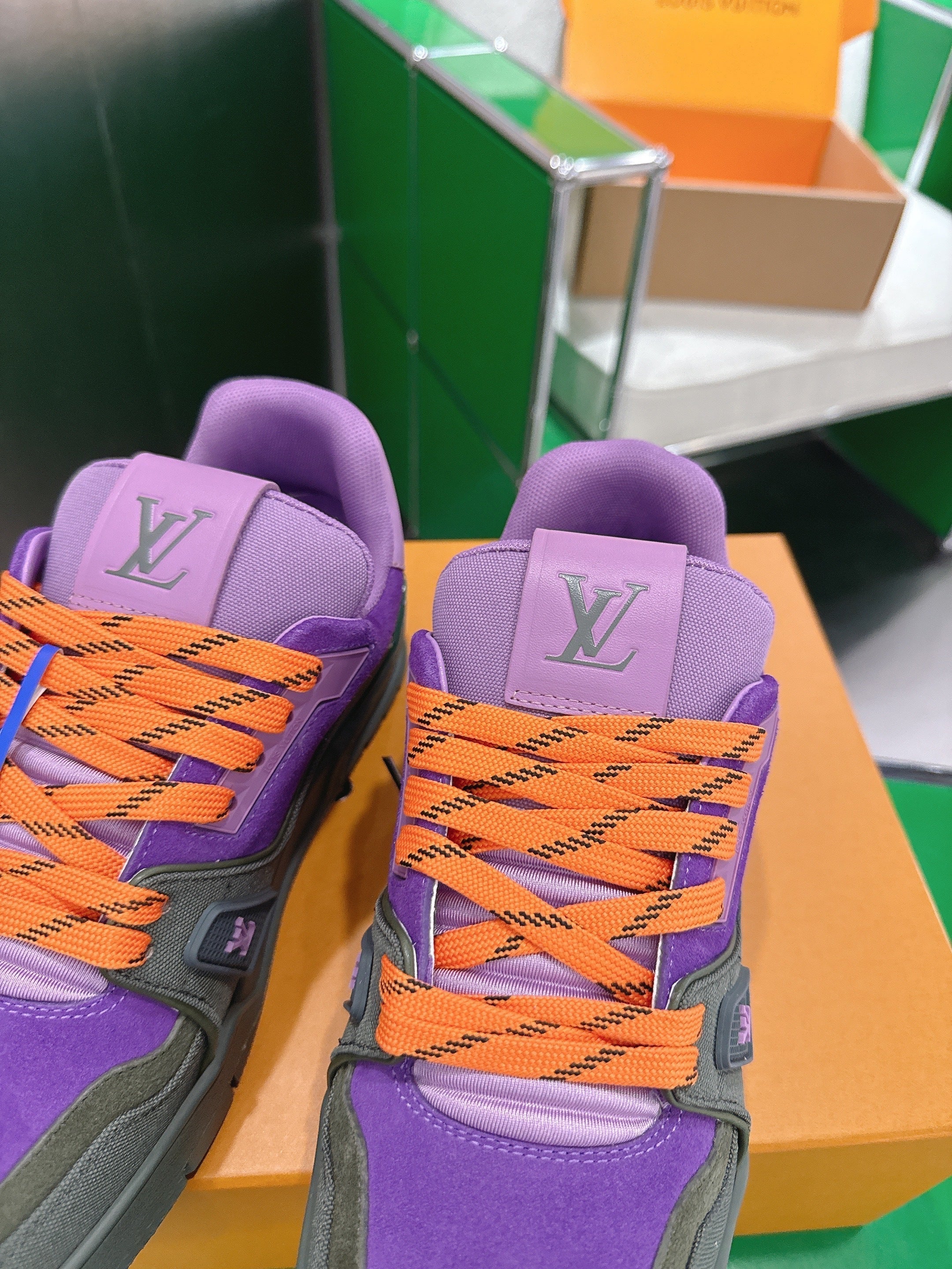 LV 26ss Trainer Sneakers Purple Olive Green Cowhide 632151