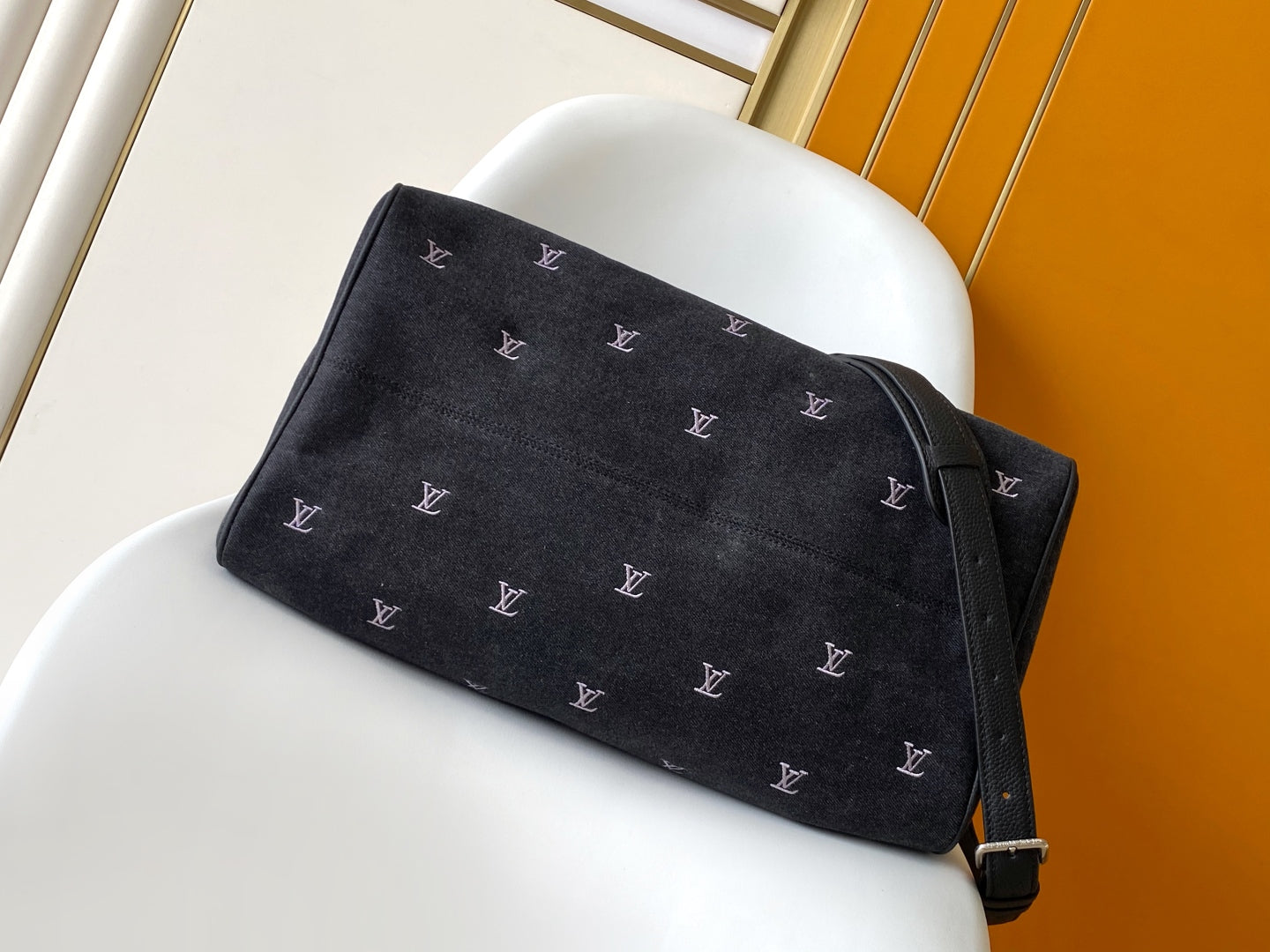 LV Speedy 40 BandouliÃ¨re Bag Black Denim Leather 252470