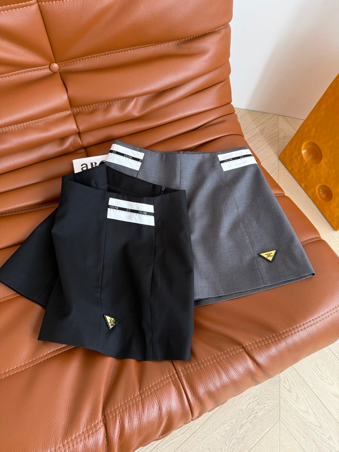 Celine 25 Wide-leg Shorts Black and Gray Polyester