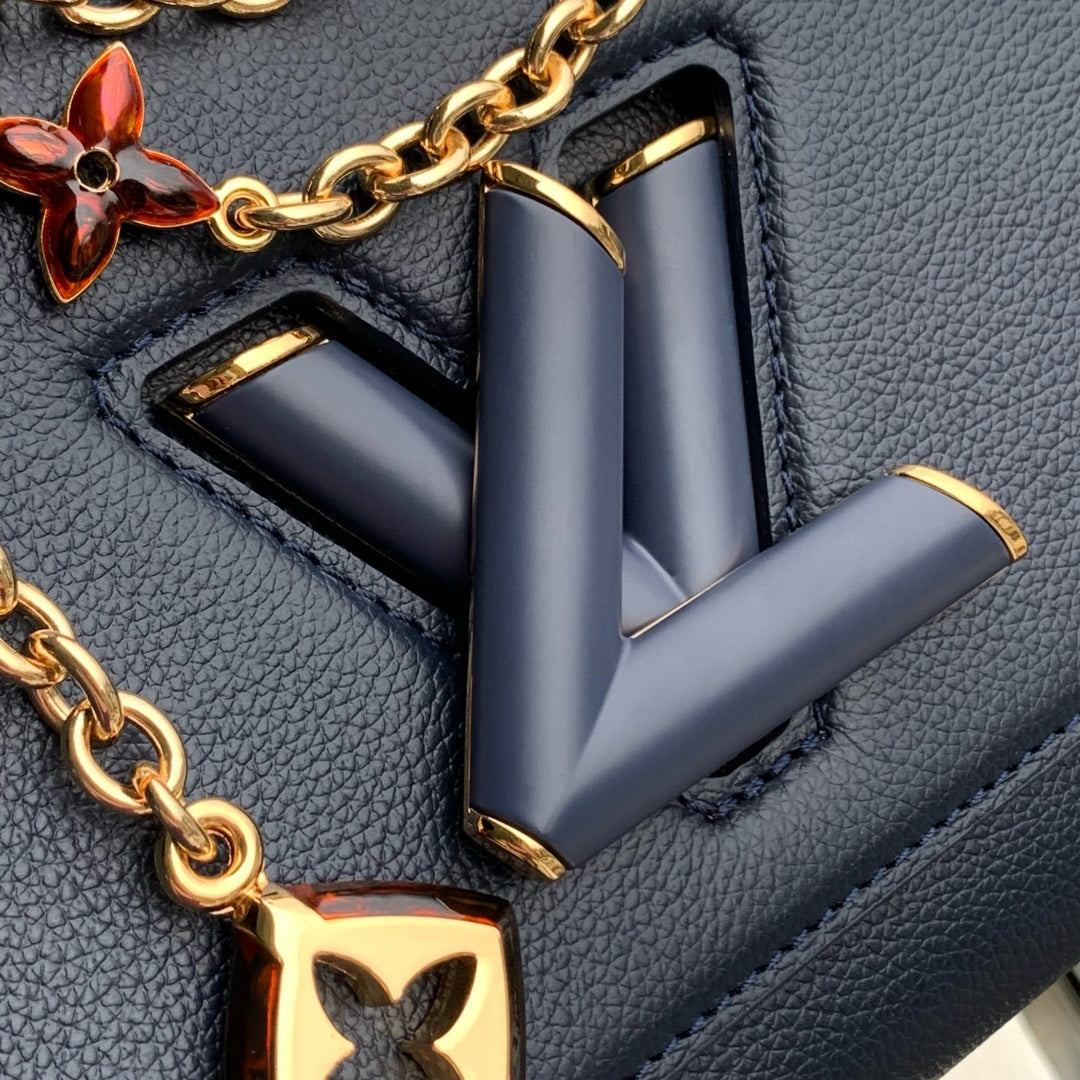 Twist MM Slim 23cm Dark Blue Calfskin 251410